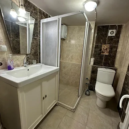Ayvaligin Tarihi Evi 2 Katli Holiday home *
